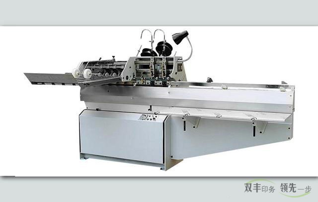 一張白紙是如何制作成一個畫冊的