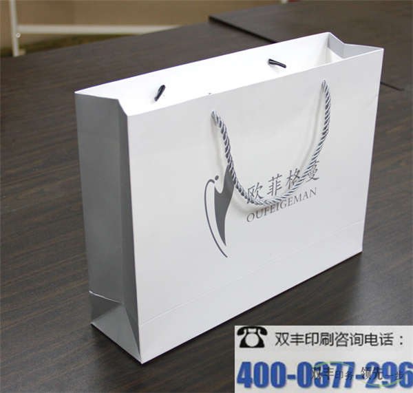 手提袋印刷的生產(chǎn)標(biāo)準(zhǔn)有那些?